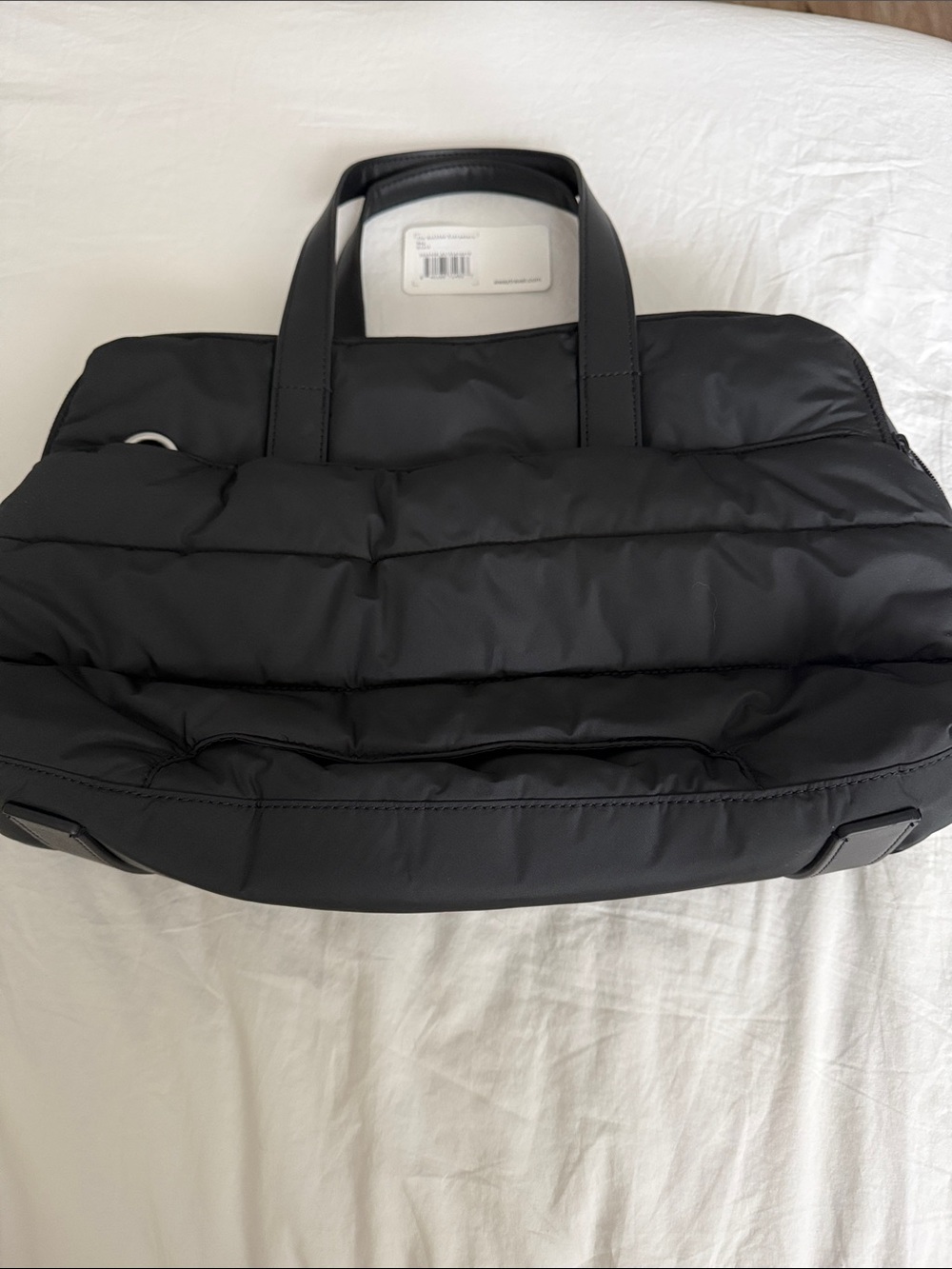 Away Quilted Everywhere Bag Jet Black NWOT Puffer Travel Tote Laptop Sleeve